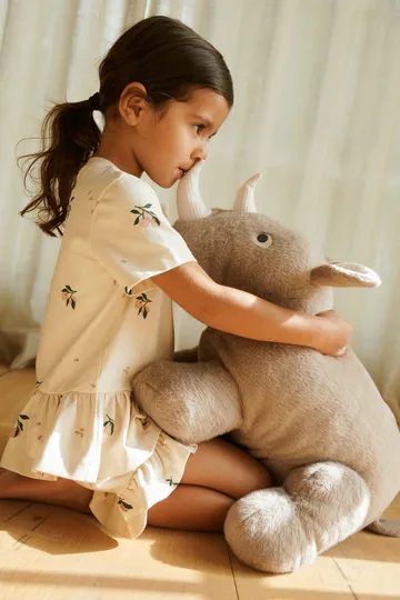 Barnaby Rhino kosedyr neshorn large - Stone beige - Liewood