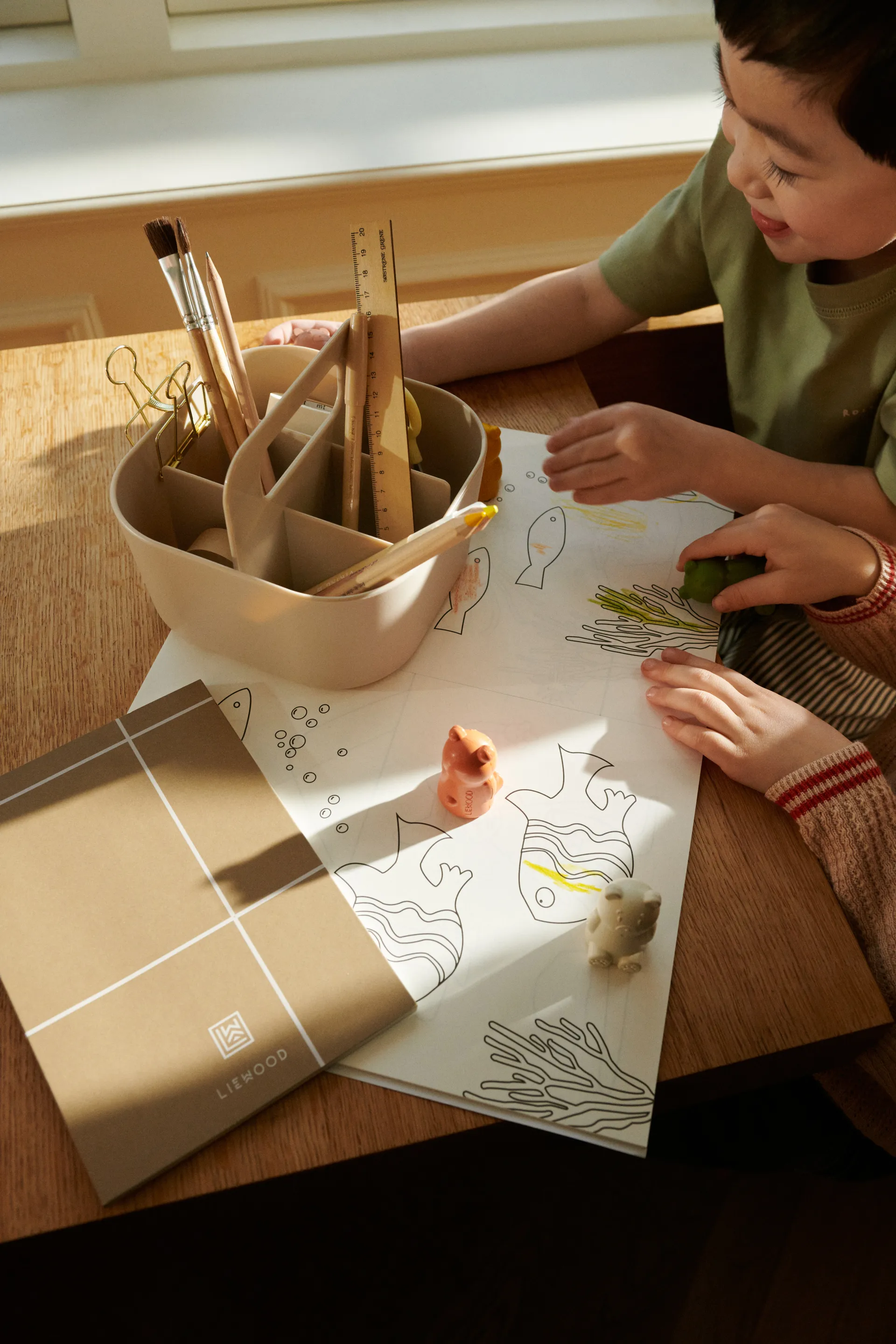 May oppbevaringsveske, Sandy Liewood