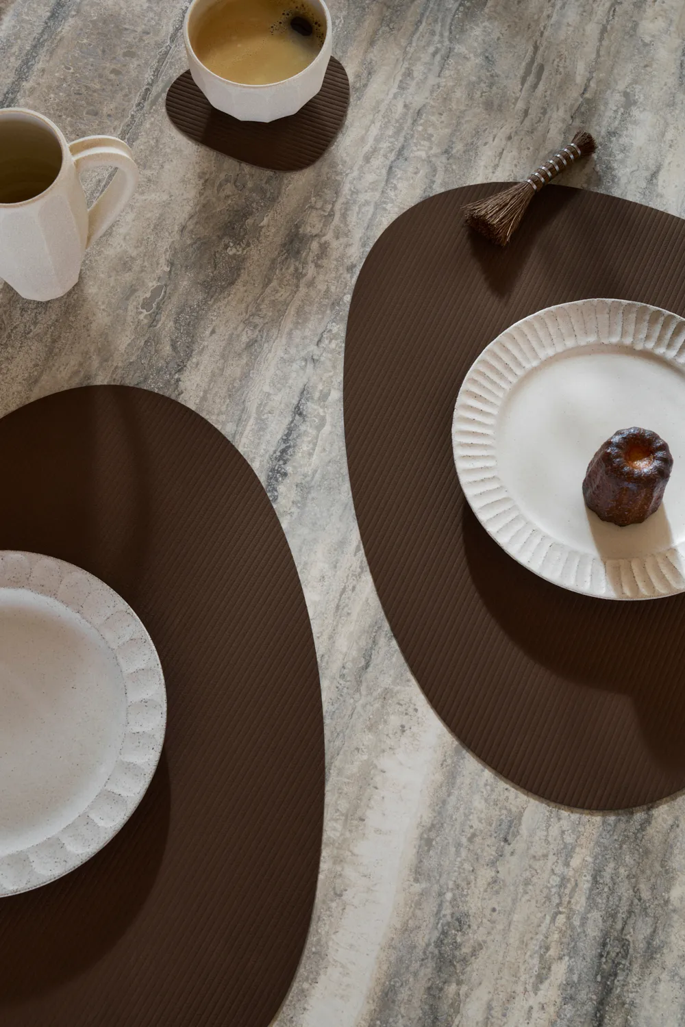 Corduroy bordbrikke curve L, Hazel LIND DNA