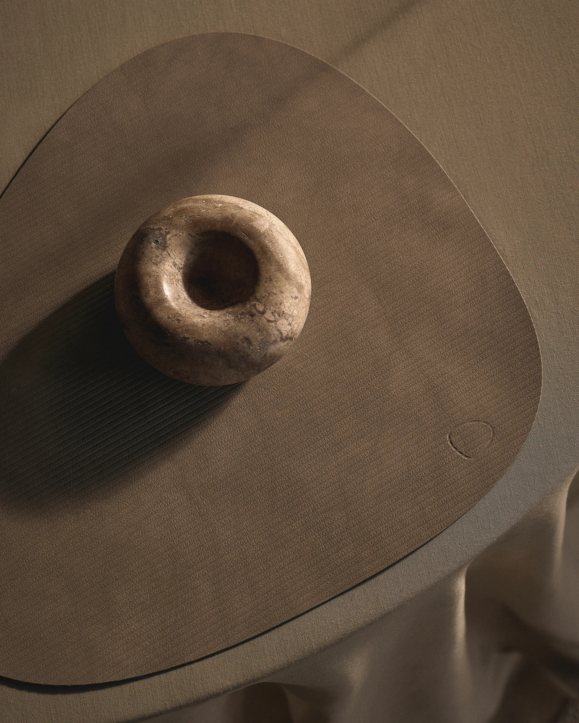 Corduroy bordbrikke curve L, Nomad Grey LIND DNA