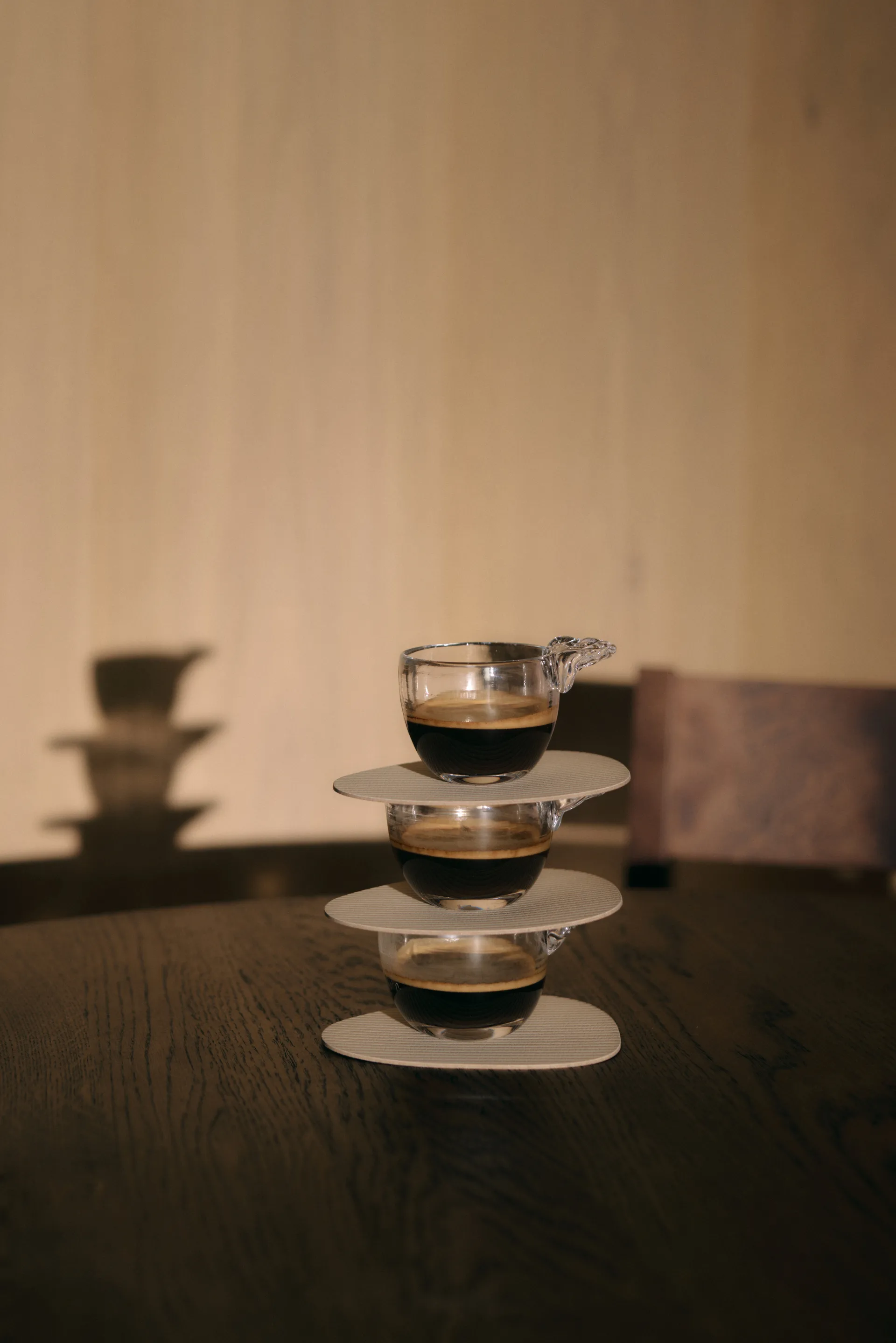 Corduroy glassunderlag curve, Pure white LIND DNA