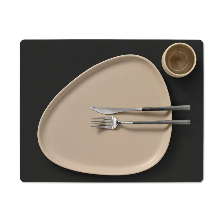 Nupo bordbrikke square L - Black ink - LIND DNA