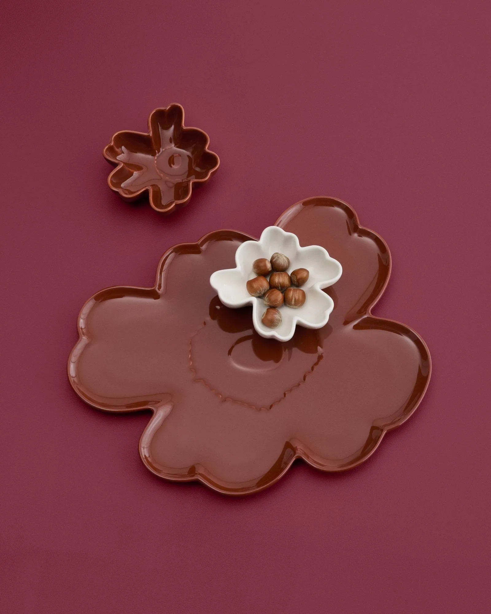 Unikko Shape skål Ø11 cm 2 deler, White-plum Marimekko