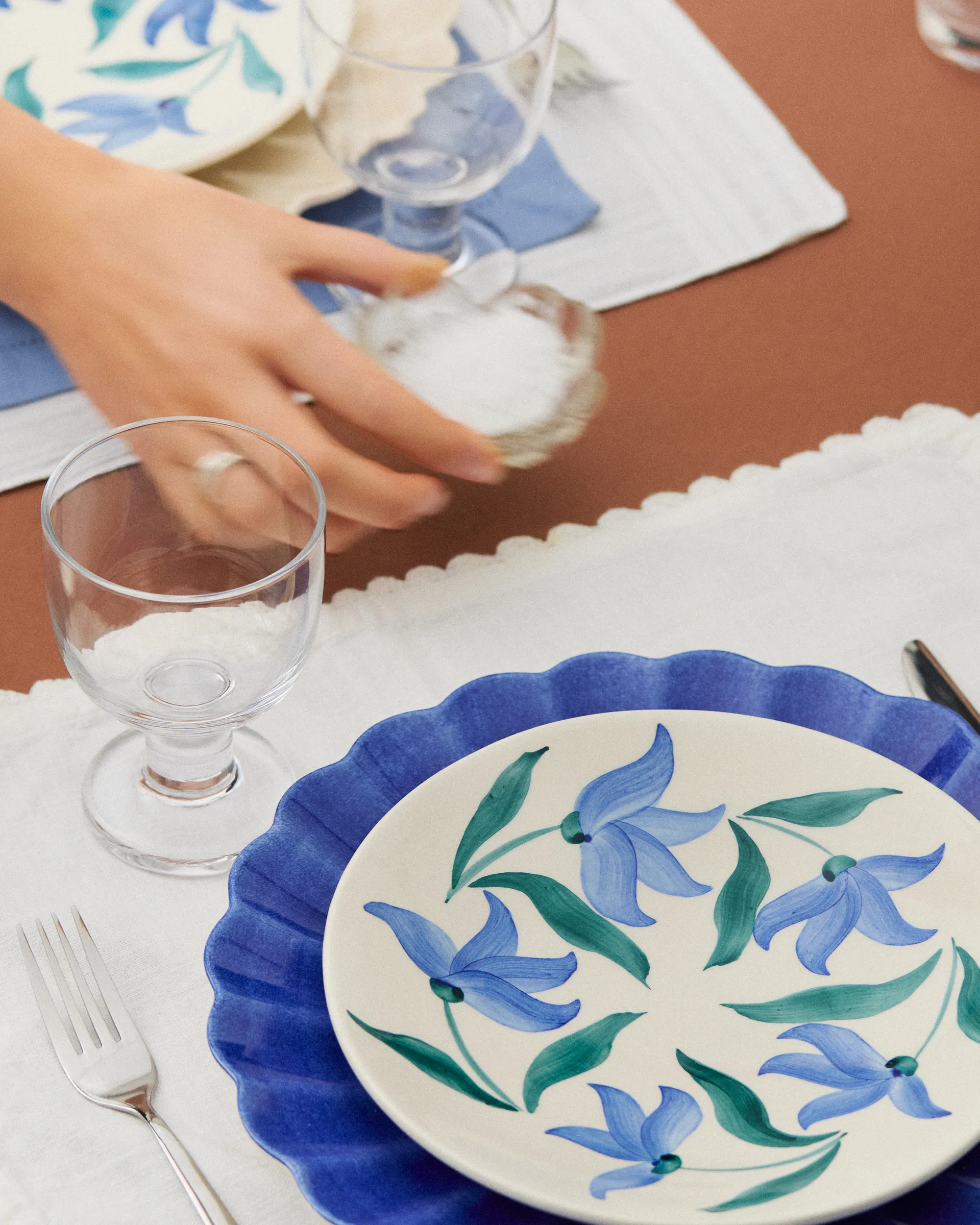 Flowers blossom asjett Ø20 cm, Hvit Mateus