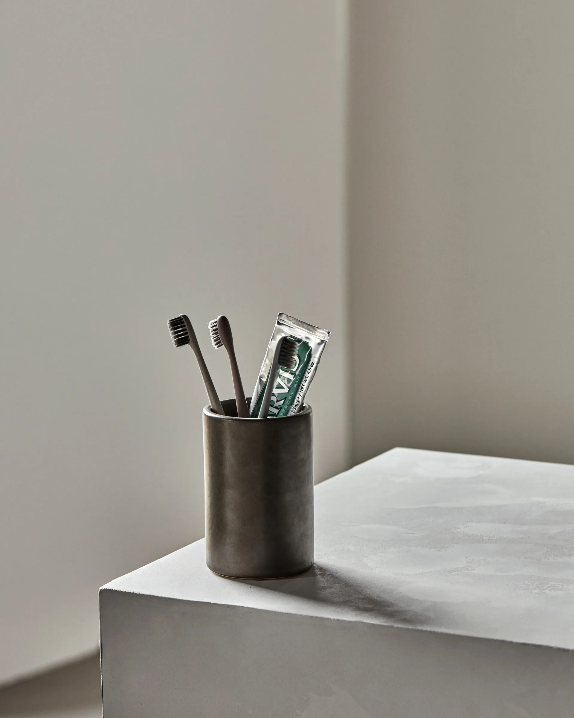 Datura oppbevaringskopp Ø8 cm, Mørkegrå Meraki