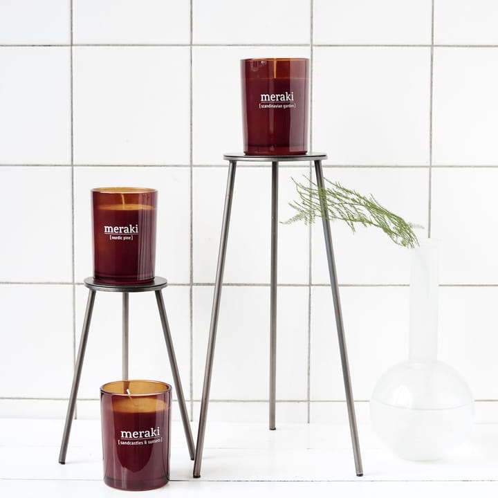 Meraki duftlys brunt glass 35 timer, nordic pine Meraki