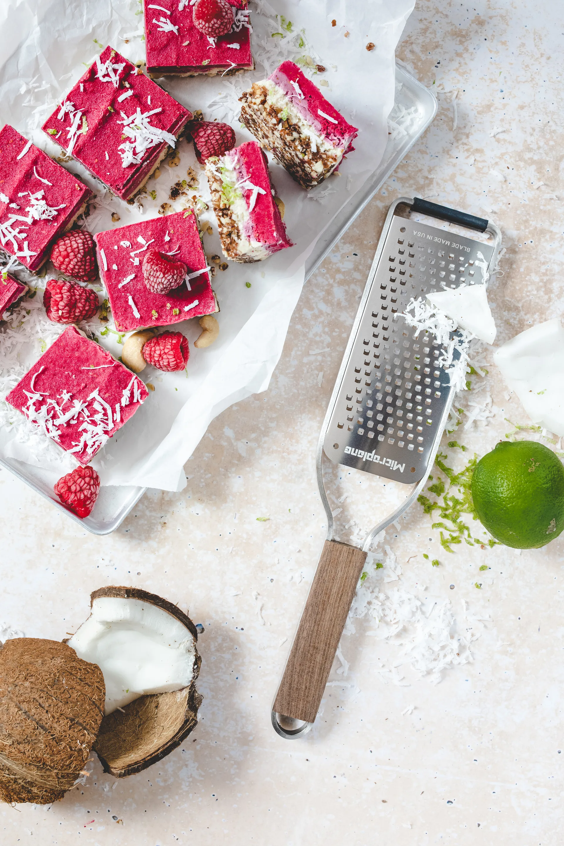 Master grovt rivjern 30 cm, Walnut Microplane