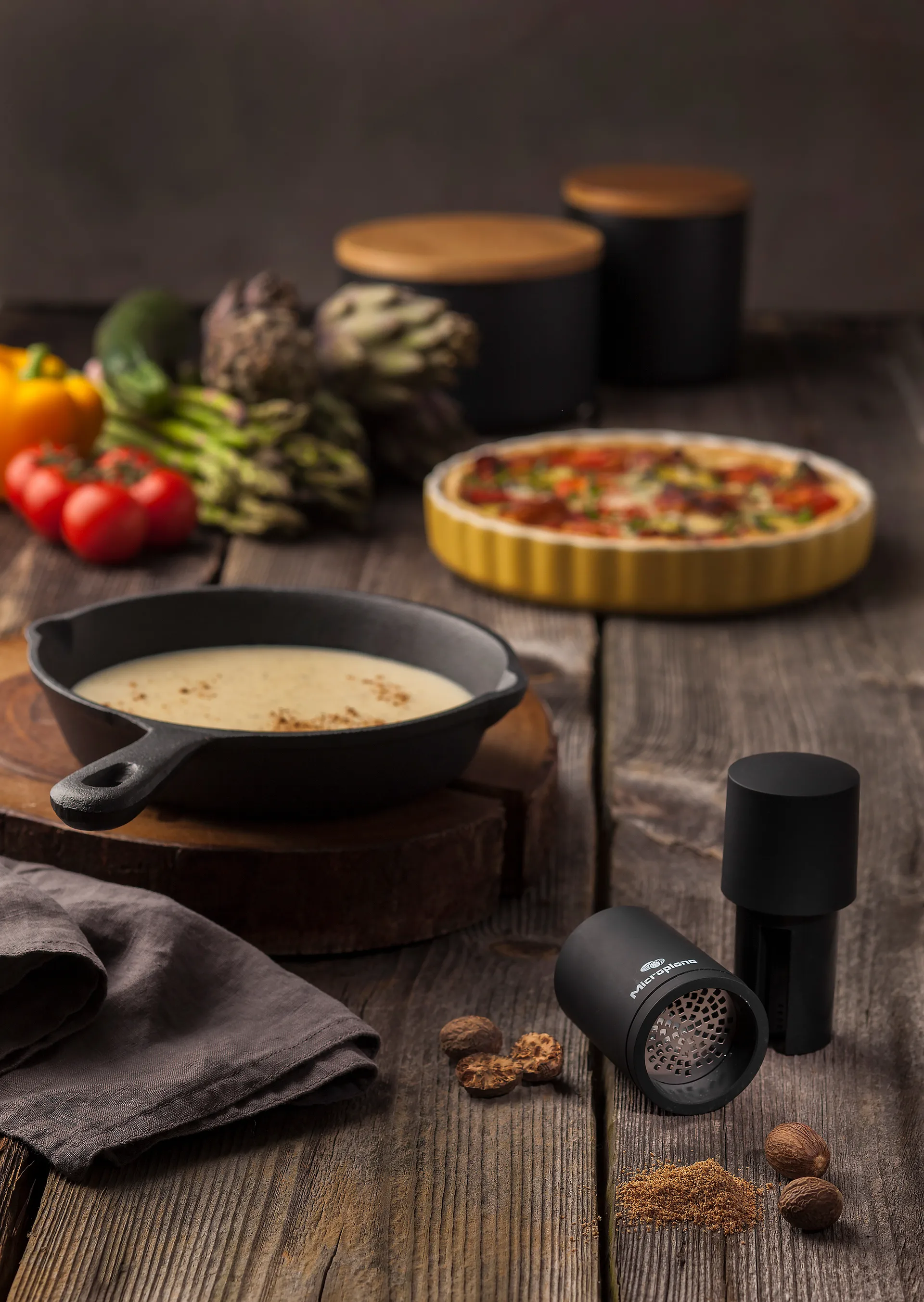 Speciality 2-i-1 krydderkvern 12 cm, Black Microplane