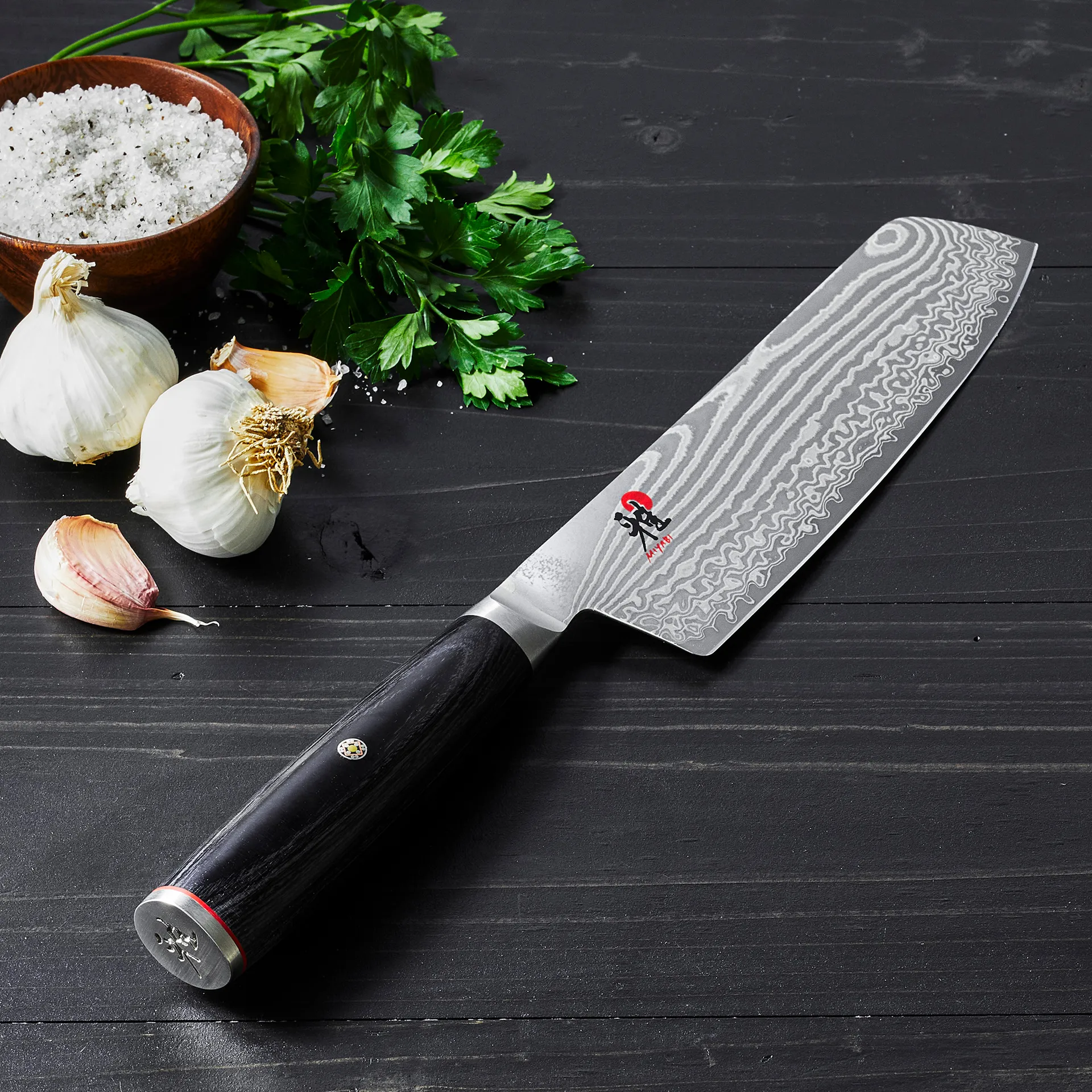 Raw 5000FCD nakirifruktkniv rektangulær 17 cm, Damaskus-svart Miyabi