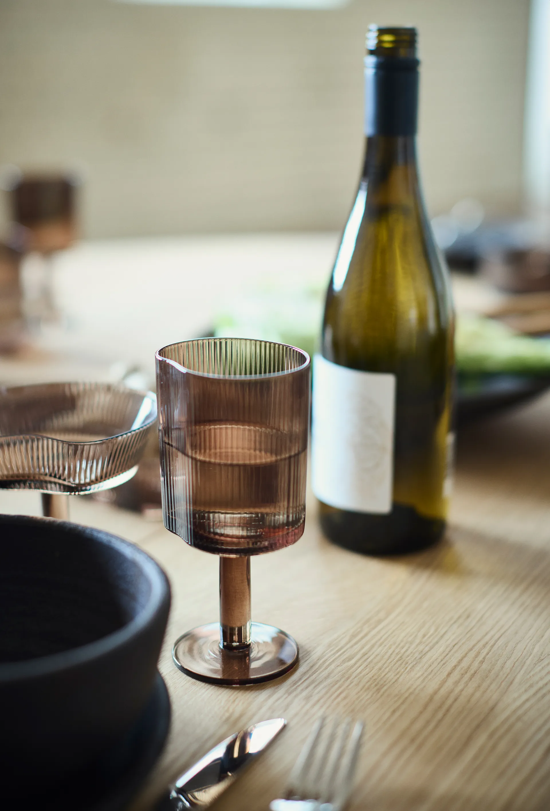 Ripe rødvinsglass 29,5 cl, Smoked brown MUUBS