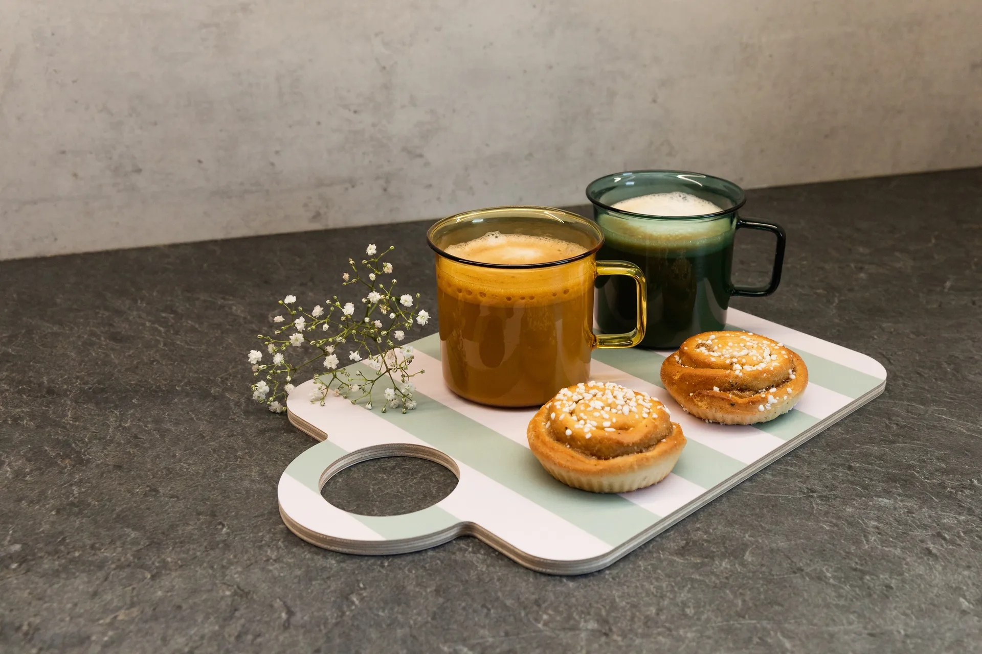 Checks & Stripes brett 21 x 31 cm, Mint-blå Muurla