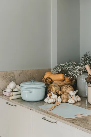 Chop & Serve Vappu brett 30 x 44 cm - Bjørk-Grønn - Muurla