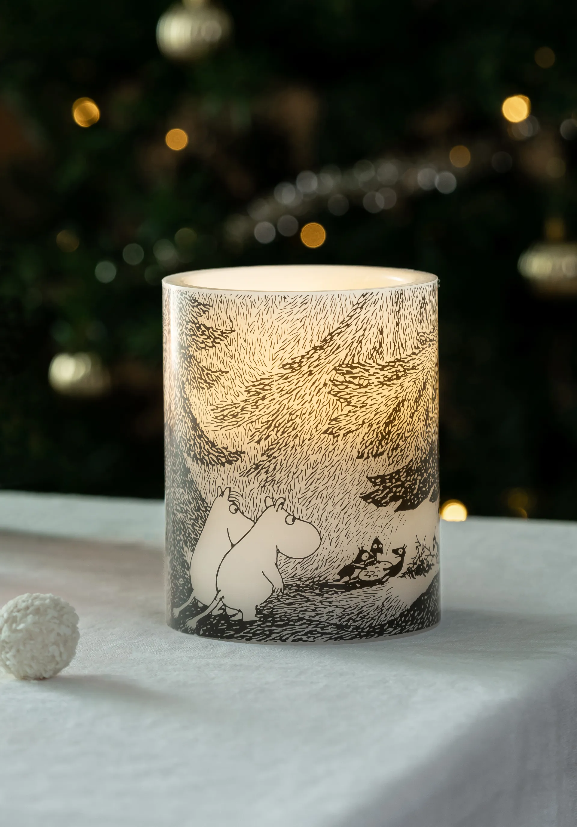 Moomin kubbelys LED 12,5 cm, Under the trees Muurla