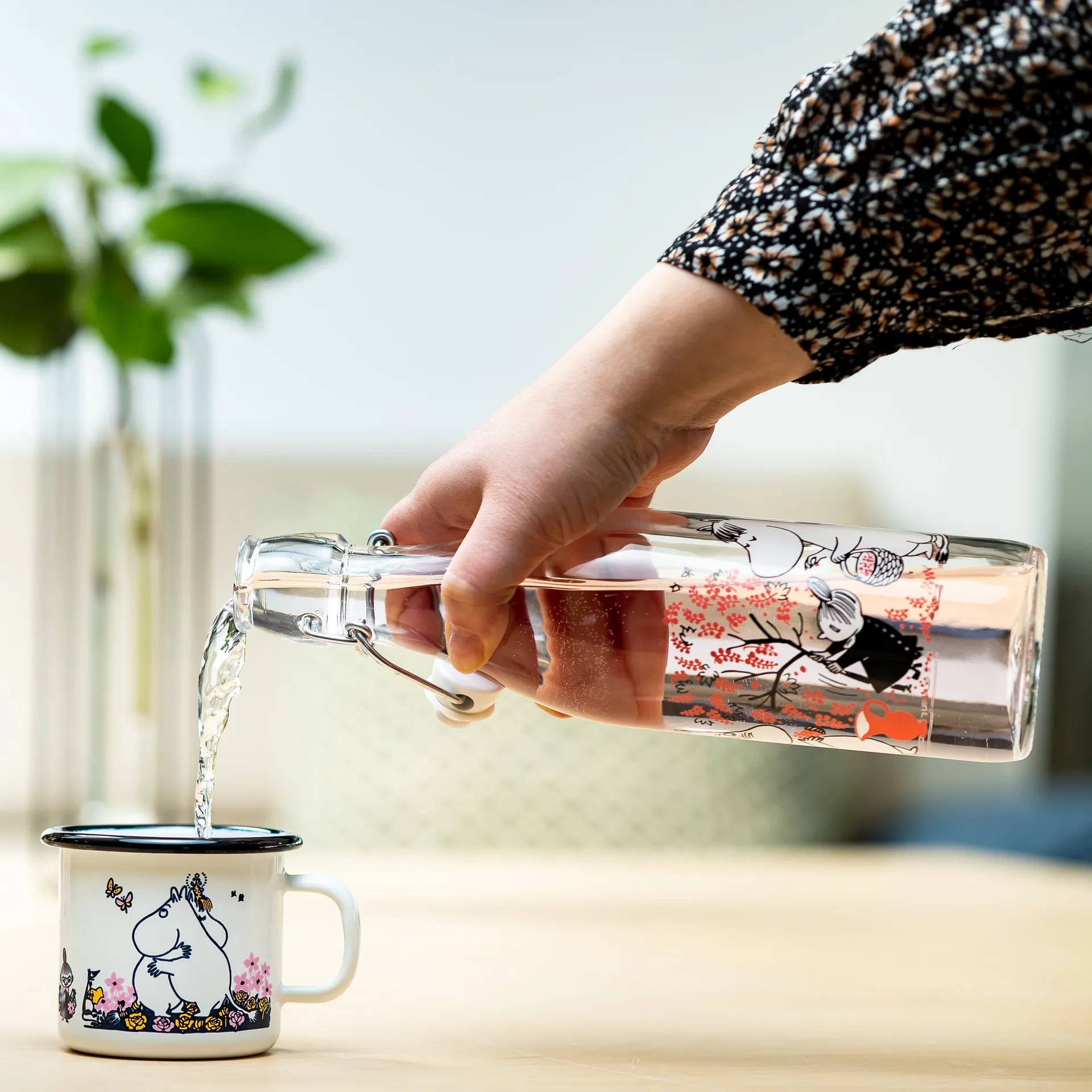 Mummi glassflaske 0,5 l, Berries Muurla