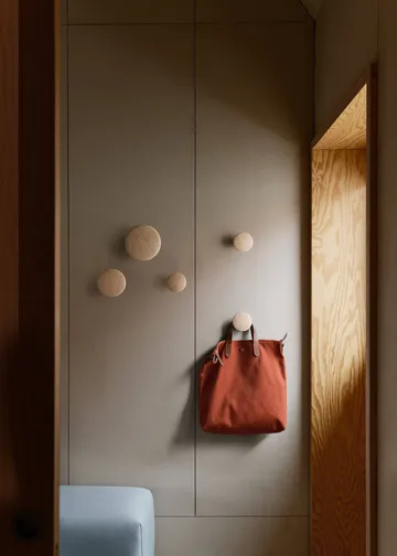 Dots klesknagger 5 stk - Eik - Muuto