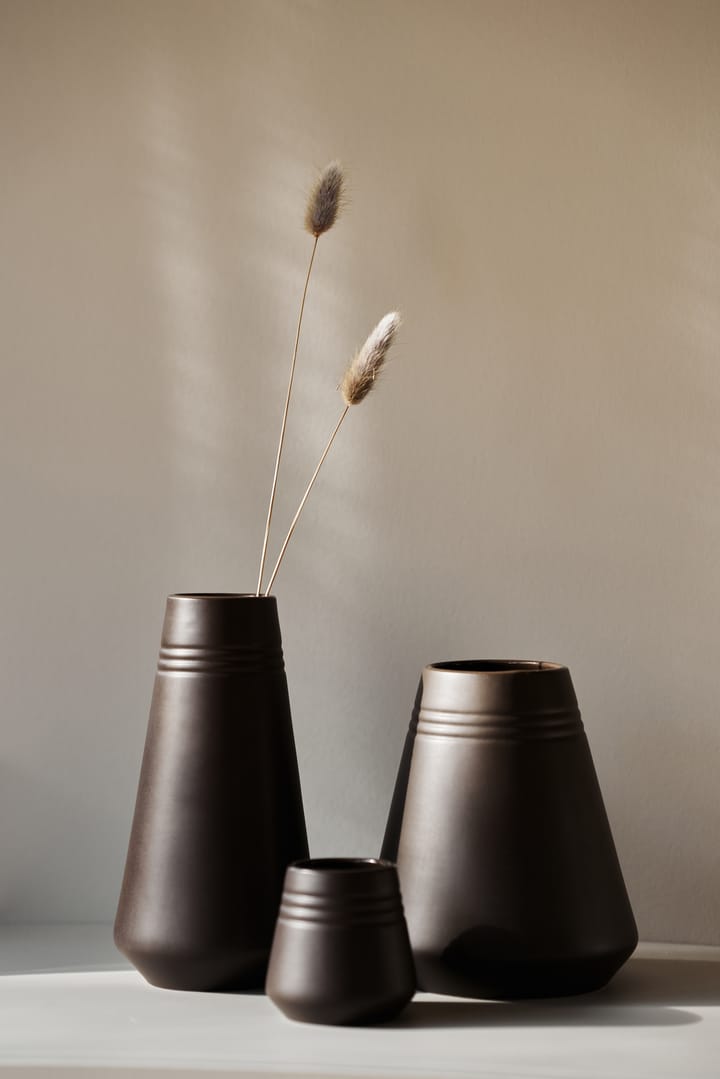 LInes vase 22 cm , Brun NJRD