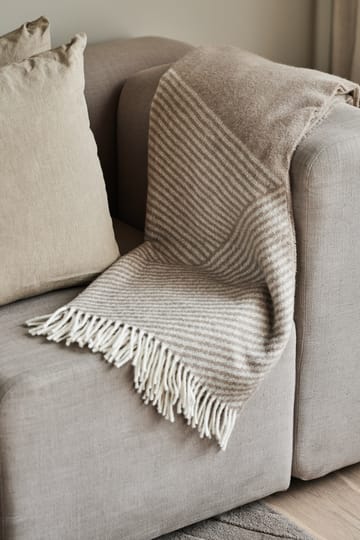 Stripes ullpledd 130 x 185 cm - Beige - NJRD