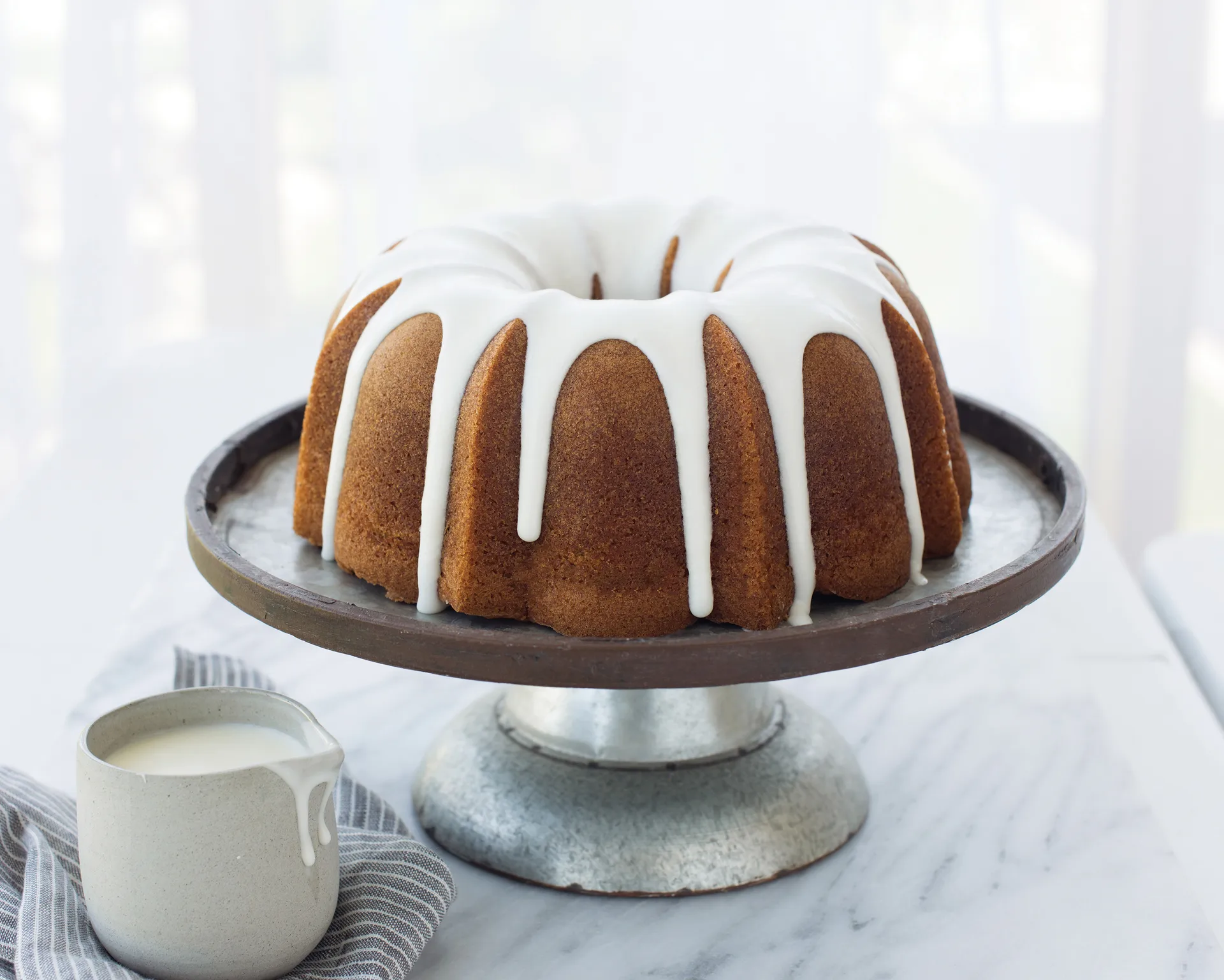 Nordic Ware anniversary bundt bakeform, 2,4 l Nordic Ware