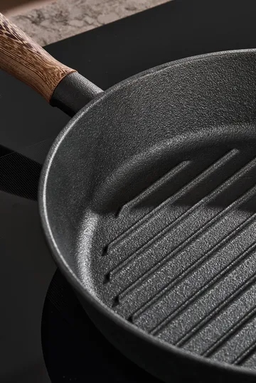 Nordwik grillpanne støpejern med trehåndtak - 28 cm - Nordwik