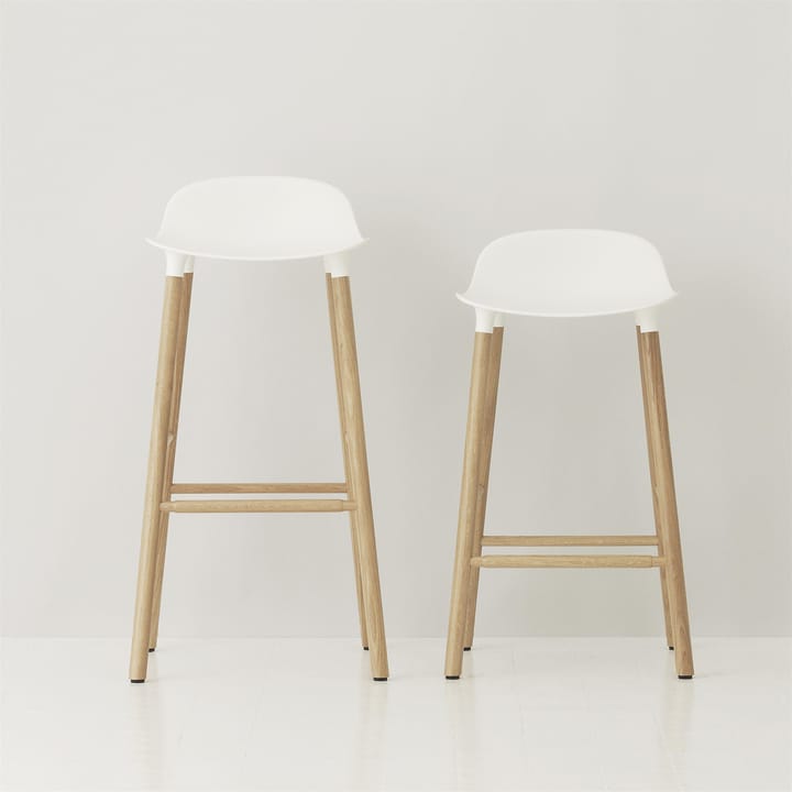Form Chair barstol eikben, hvit Normann Copenhagen