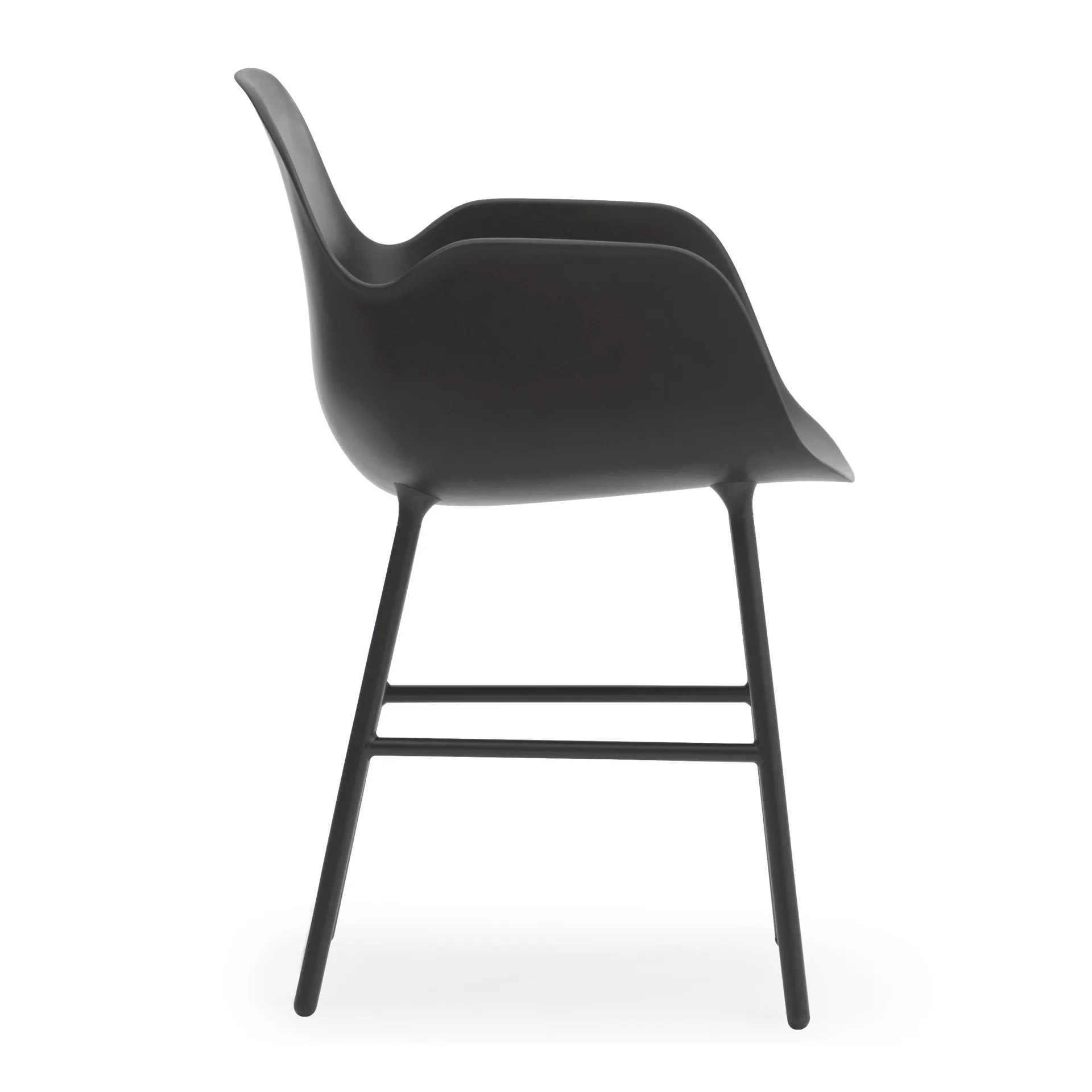 Form karmstol metallbein, Svart Normann Copenhagen