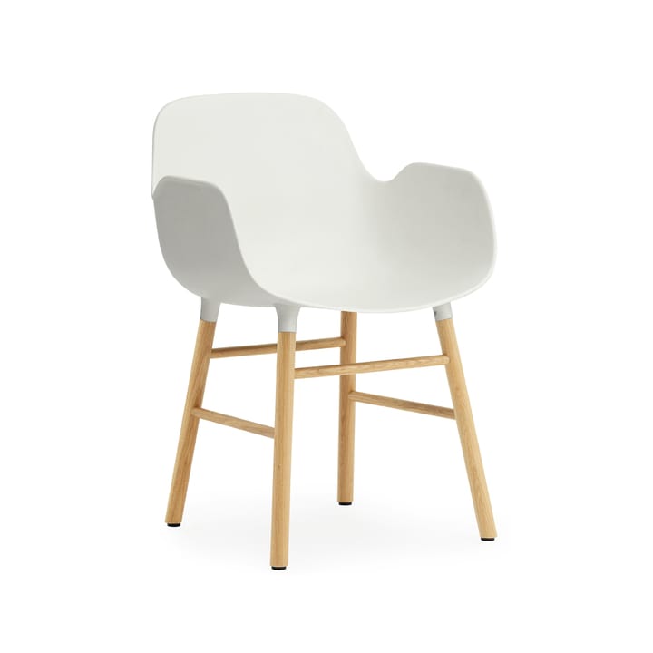 Form karmstol - white, eikeben - Normann Copenhagen