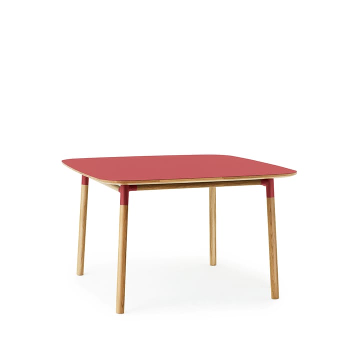 Form spisebord - red, eikeben, 120 x 120 cm - Normann Copenhagen