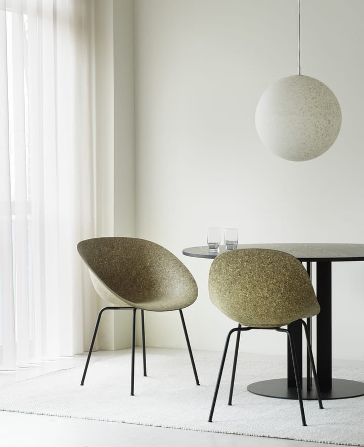 Mat Armchair karmstol, Seaweed-black steel Normann Copenhagen