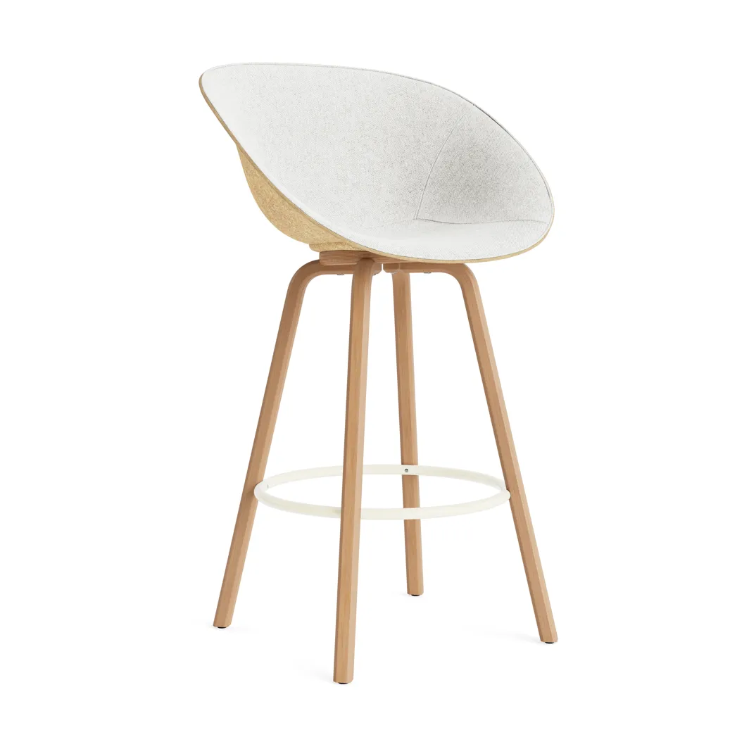 Mat karmstol  fremsidepolstring 75 cm, Hallingdal 110-hemp-beech-cream steel Normann Copenhagen