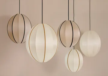 Indochina Classic Oval S lampeskjerm - Offwhite-amber - Oi Soi Oi