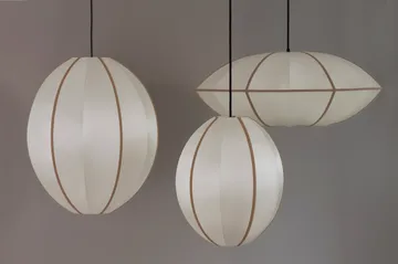 Indochina Classic Oval S lampeskjerm - Offwhite-amber - Oi Soi Oi