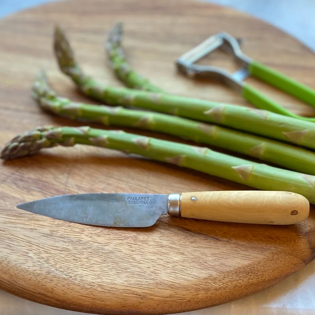 Pallarés tradisjonell kjøkkenkniv karbonstål, 9 cm Pallarès