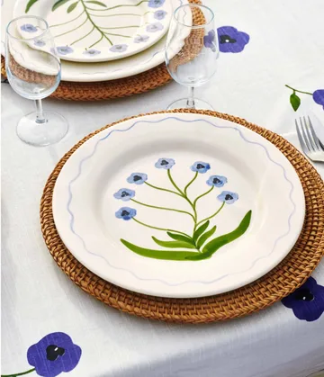 Madelen Möllard Pansy tallerken - Blue, 28 cm - Pick a Poppy