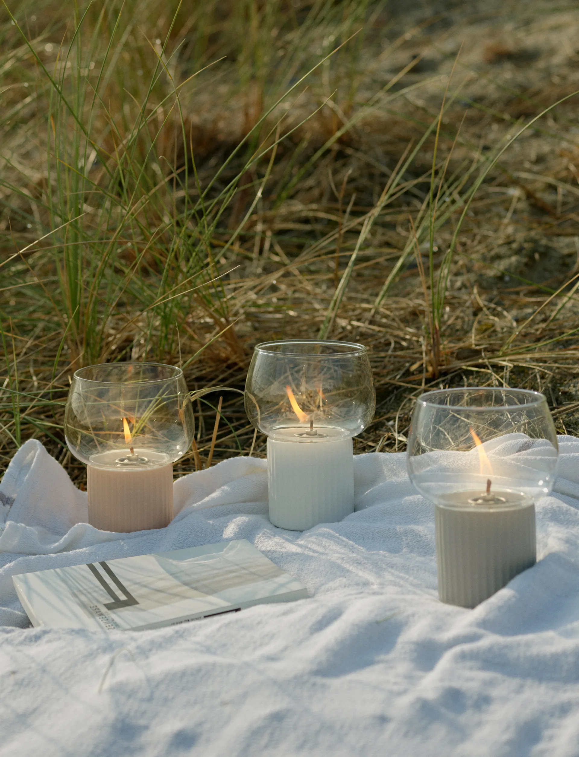 HYGGE hurricane oljelampe 16 cm, White  RIG-TIG