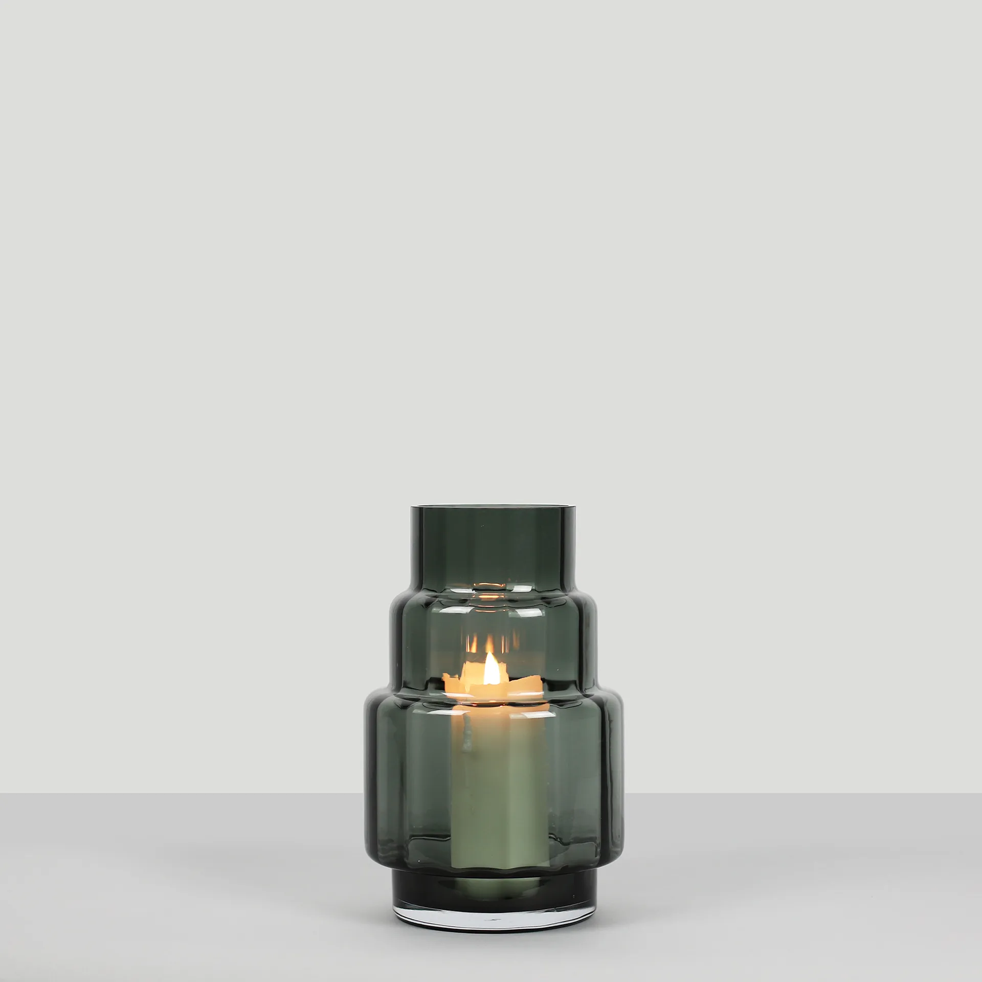 Hurrican reflections no. 69, Smoked Grey Ro Collection