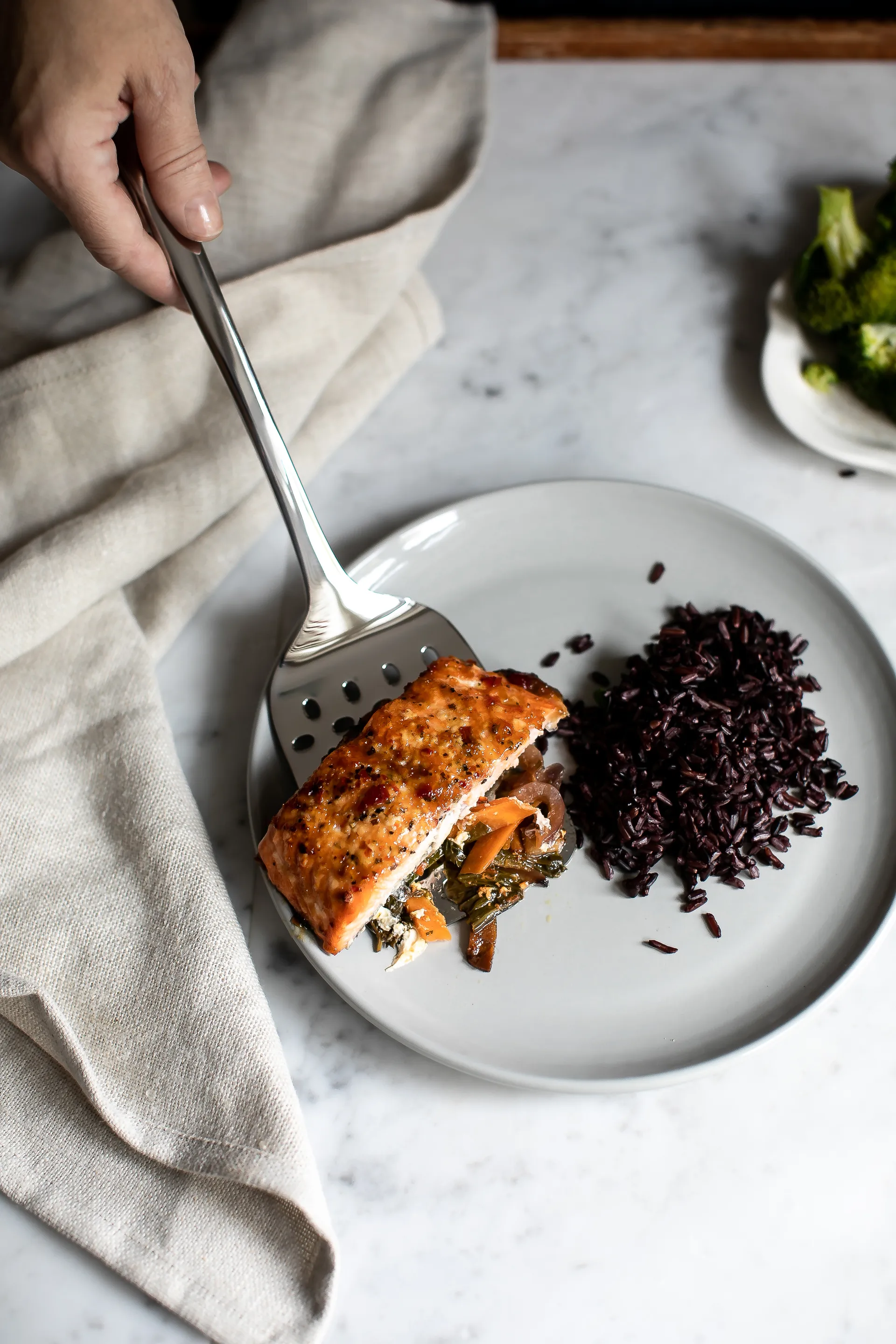 Robert Welch Signature perforert stekespade stor, Rustfritt stål Robert Welch