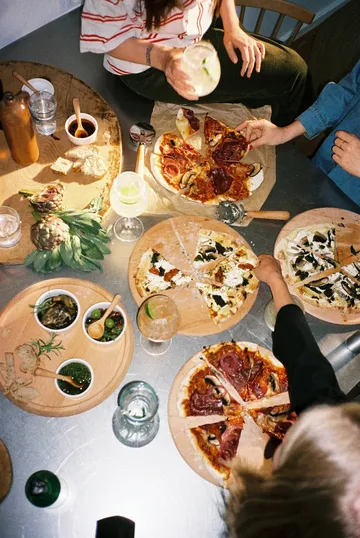 Grand Cru pizzabrett og pizzaskjærer - Bøk, Ø35 cm - Rosendahl