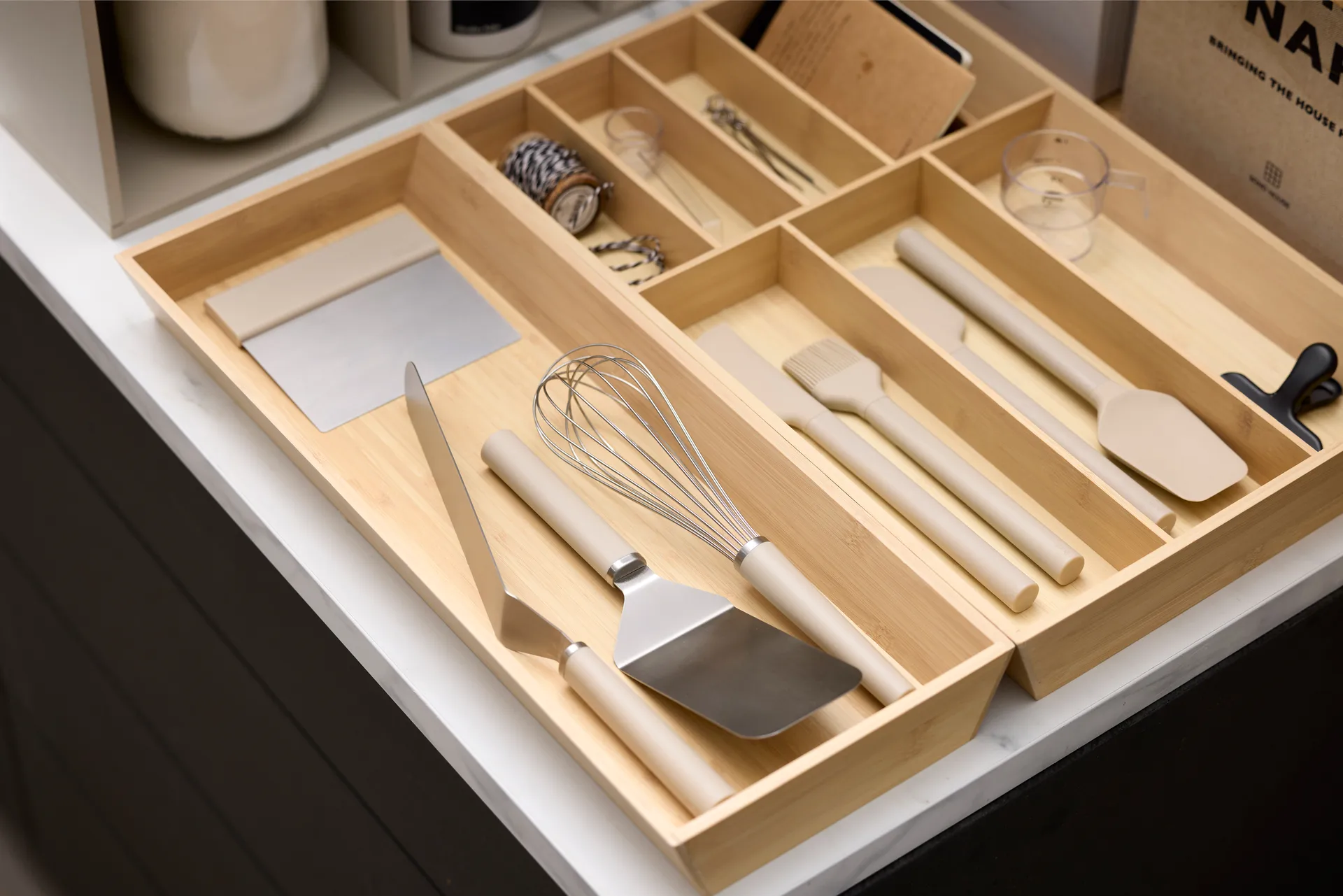 Emma deigskjærer stål, Humus Rosti