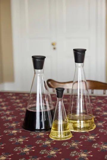 Gurken vin karaff - Klar-svart, 1,6 l - Sagaform
