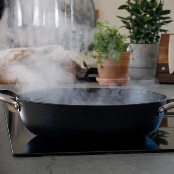 Satake kasserolle i lspisetvikts støpejern - 30 cm - Satake