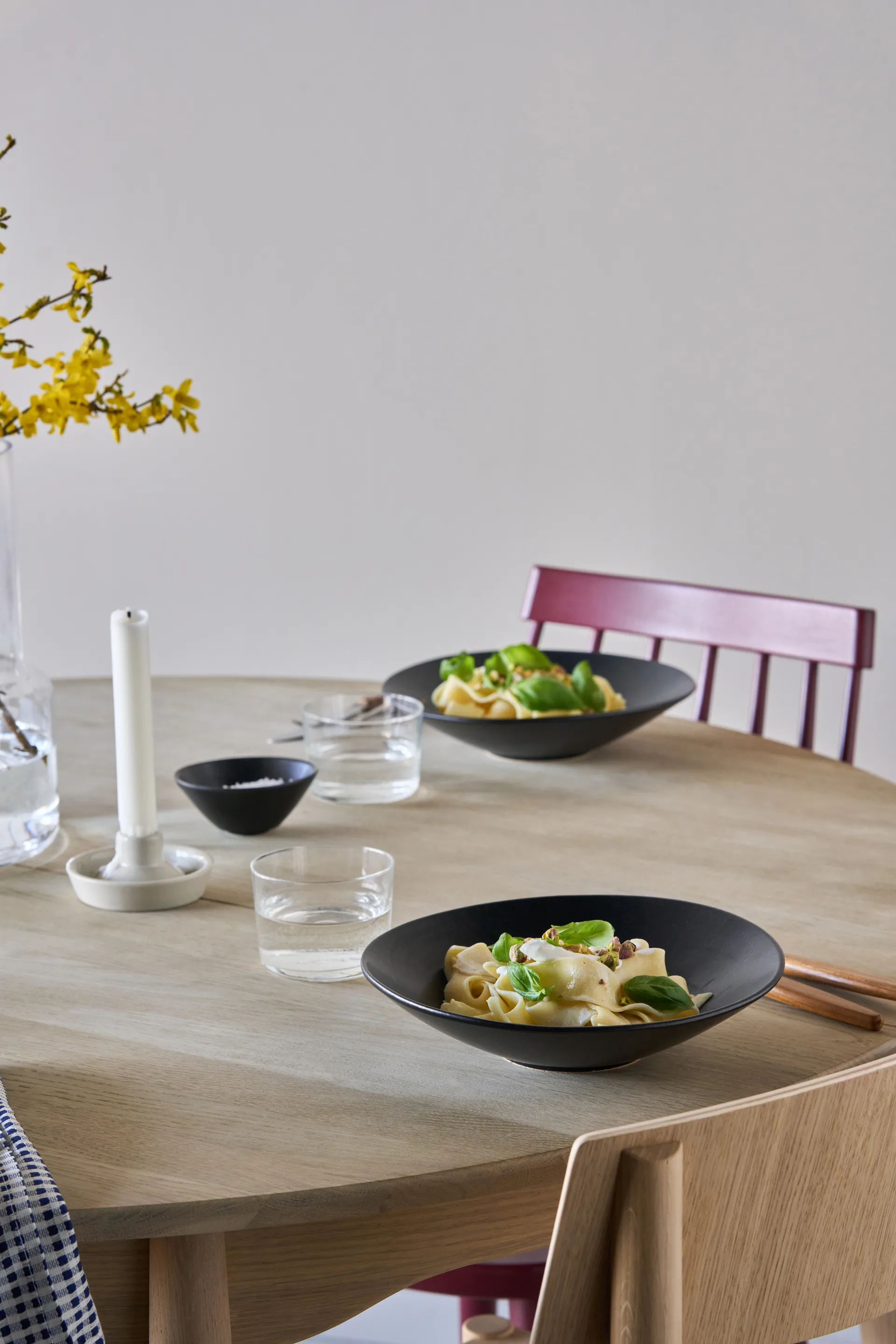 Terra pastatallerken, Svart steingods, Ø22,5 cm Scandi Living