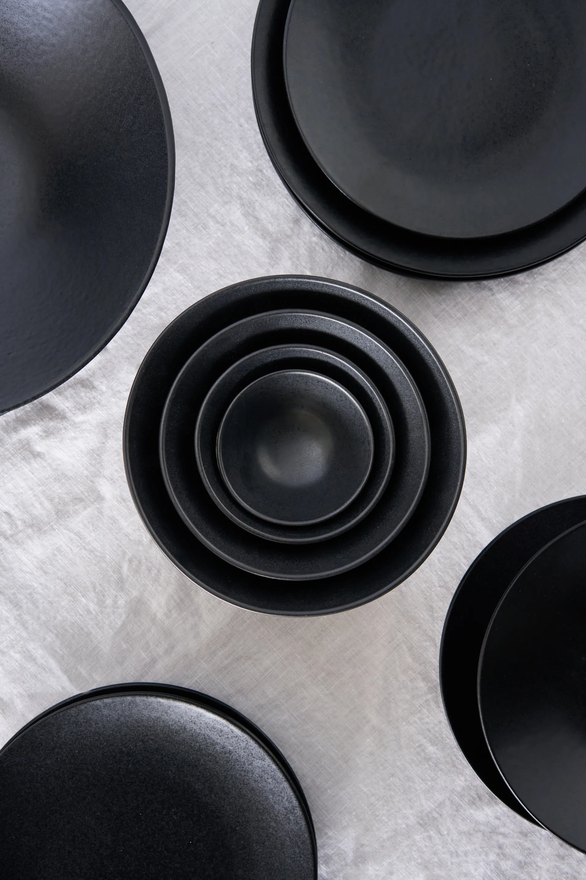 Terra pastatallerken, Svart steingods, Ø22,5 cm Scandi Living