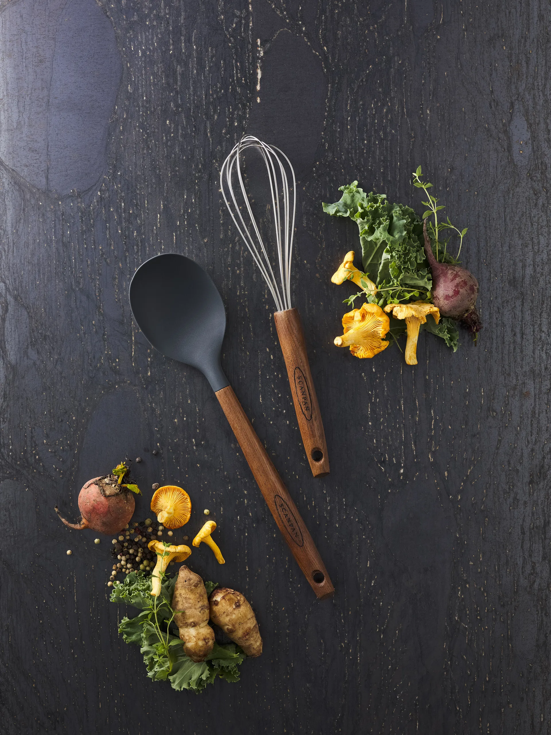 Scanpan serveringsskje 31 cm, Karbonisert ask Scanpan