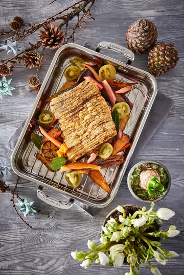 Scanpan STS stekebrett med rist - Rustfritt stål 42x26 cm - Scanpan