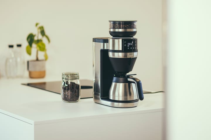 Severin KA 4851 FILKA helautomatisk kaffetrakter, Børstet stål-svart Severin