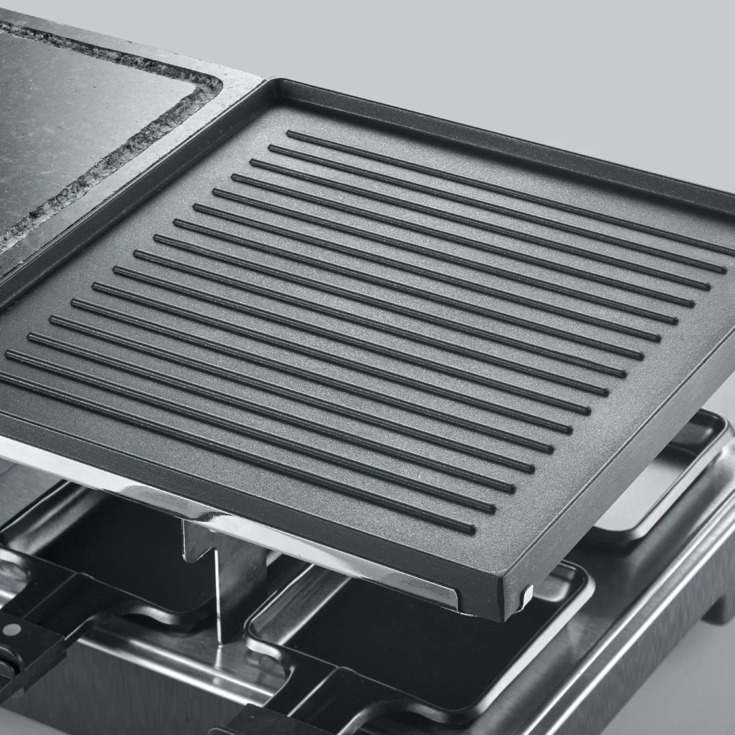 Severin RG 2376 raclette kombi grill/stein 8 panner, Svart Severin