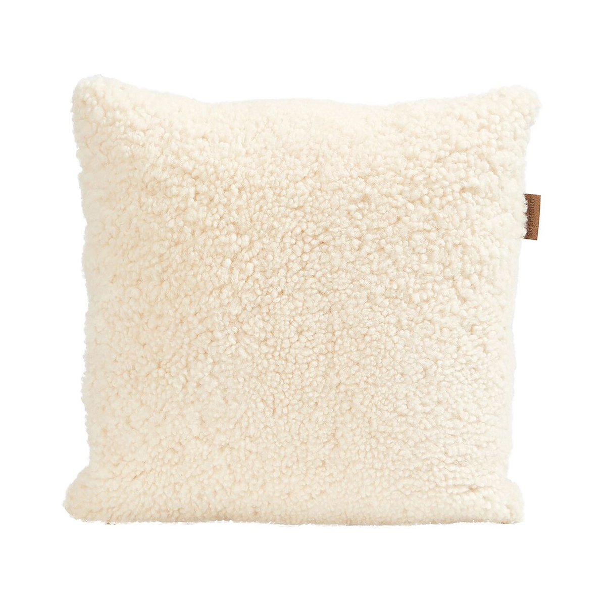 Shepherd of Sweden Shepherd Lina saueskinnspute 40 x 40 cm creme