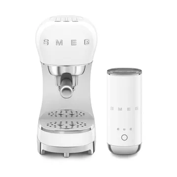 Smeg 50's Style espressomaskin med melkeskummer - Hvit - Smeg