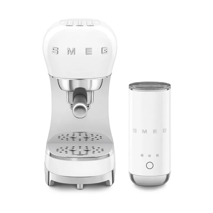 Smeg 50's Style espressomaskin med melkeskummer - Hvit - Smeg
