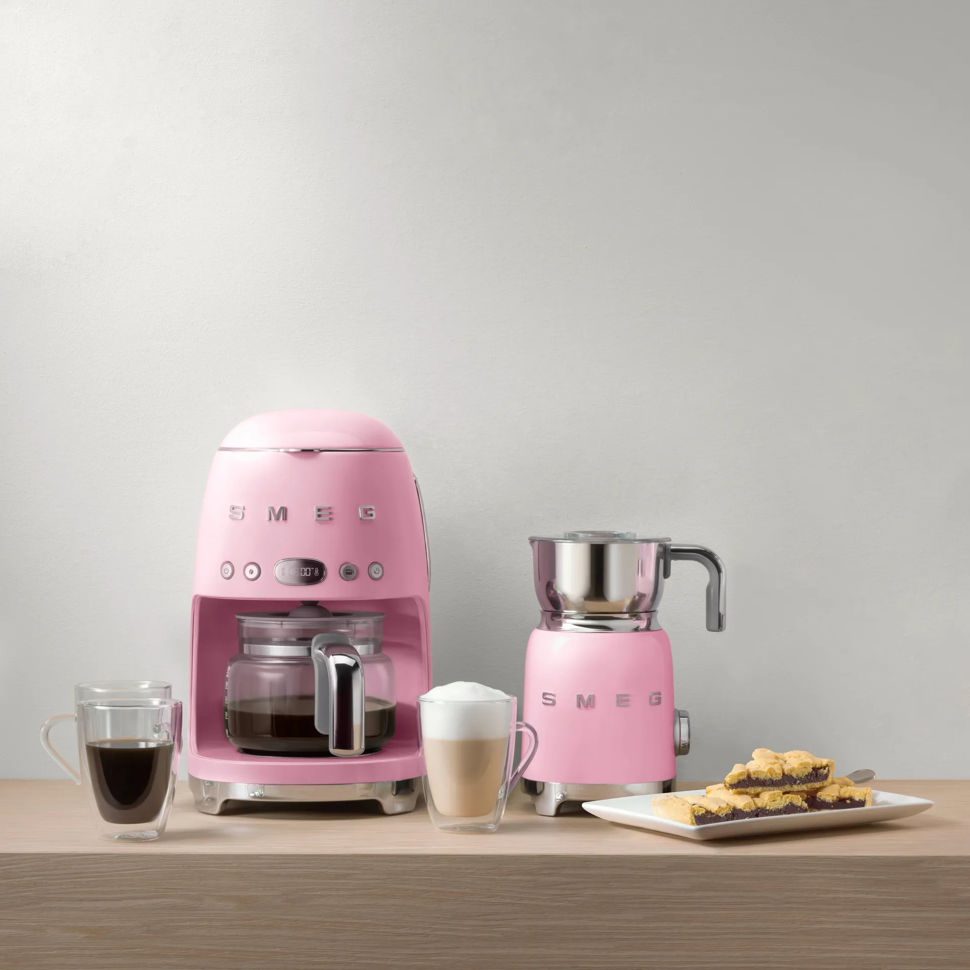 Smeg 50's Style kaffetrakter, Rosa Smeg